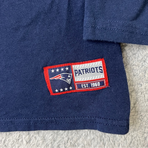 New England Patriots NFL Navy Blue Long Sleeve Shirt Size Medium - Picture 2 of 8